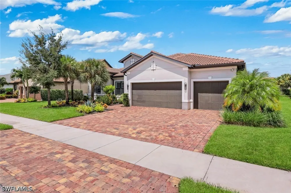 Snowy Owl Way Naples, FL 34120