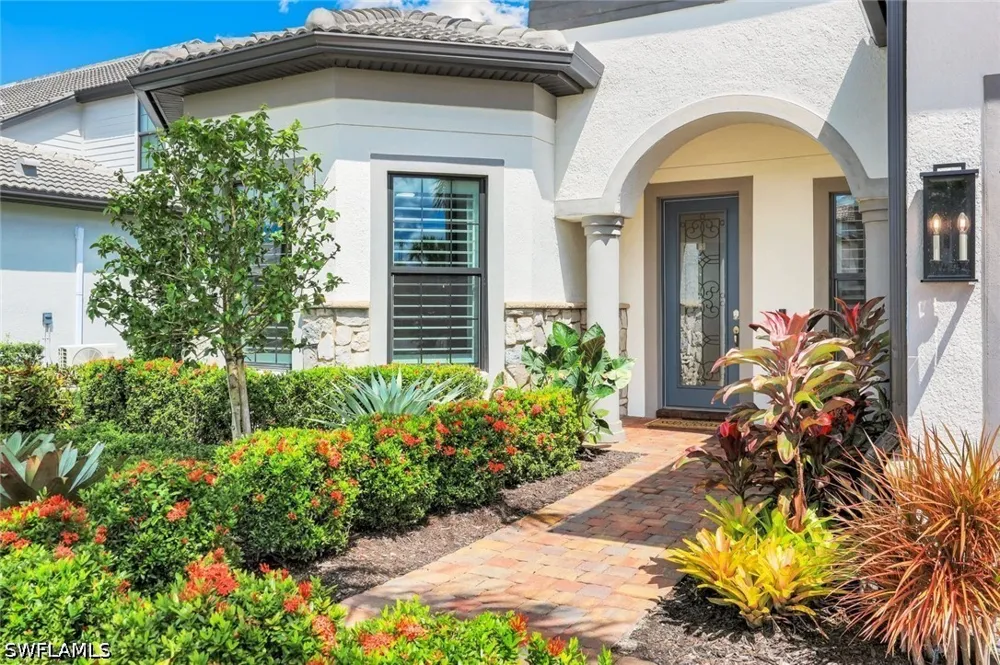 Curlew Drive Naples, FL 34120