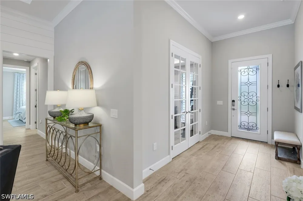 Curlew Drive Naples, FL 34120