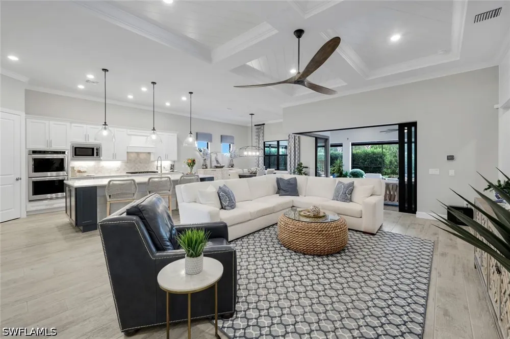 Curlew Drive Naples, FL 34120