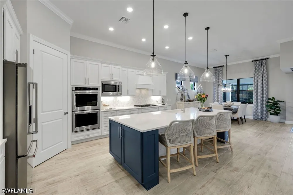 Curlew Drive Naples, FL 34120