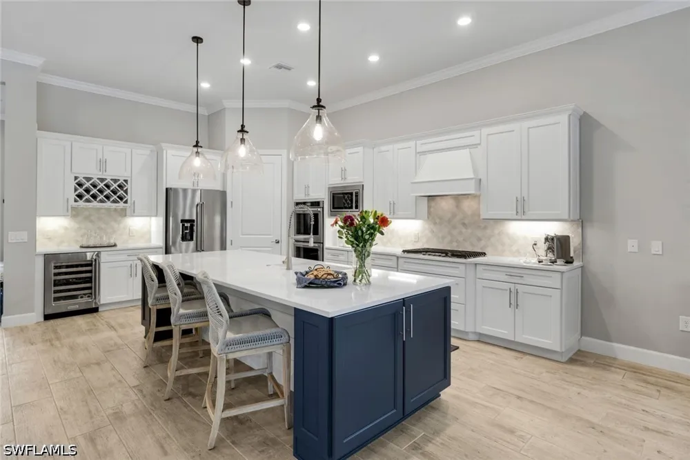 Curlew Drive Naples, FL 34120