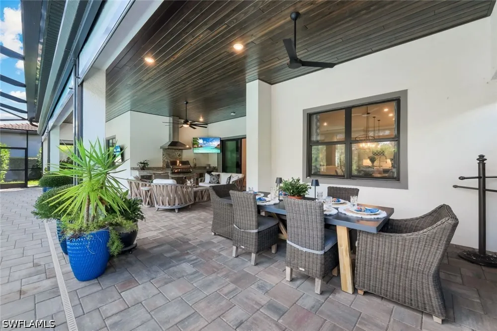 Curlew Drive Naples, FL 34120