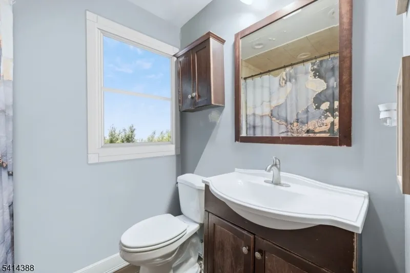 95 Cedar Ave Hackensack City, NJ 07601