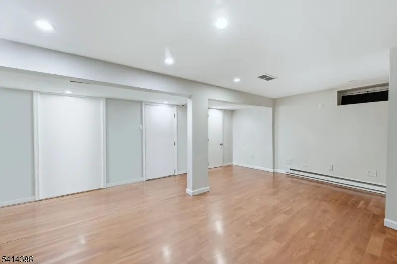 95 Cedar Ave Hackensack City, NJ 07601