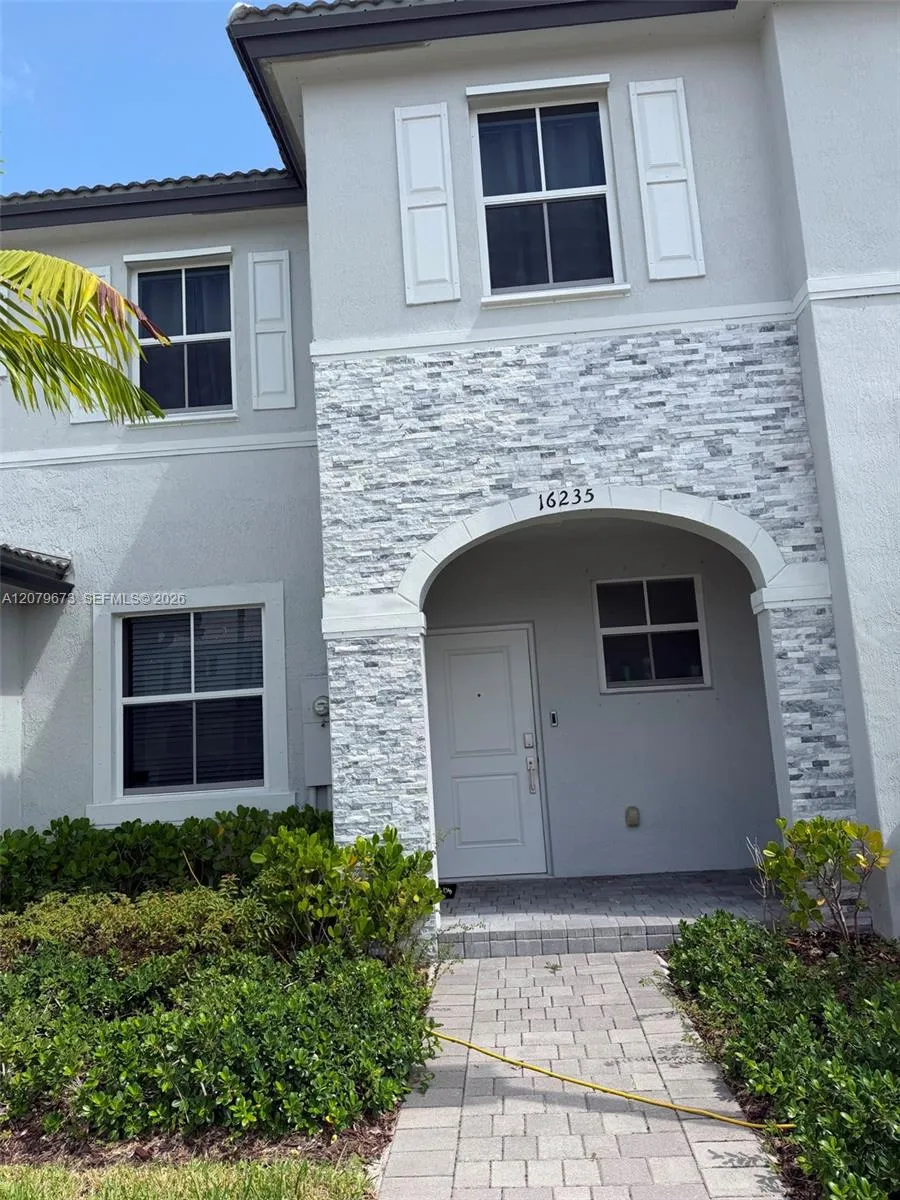 16235 SW 292nd St Homestead, FL 33033