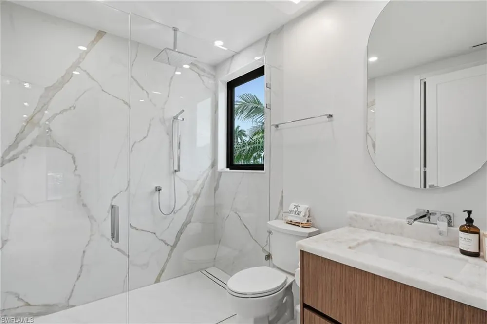 910 Beaver Court Marco Island, FL 34145