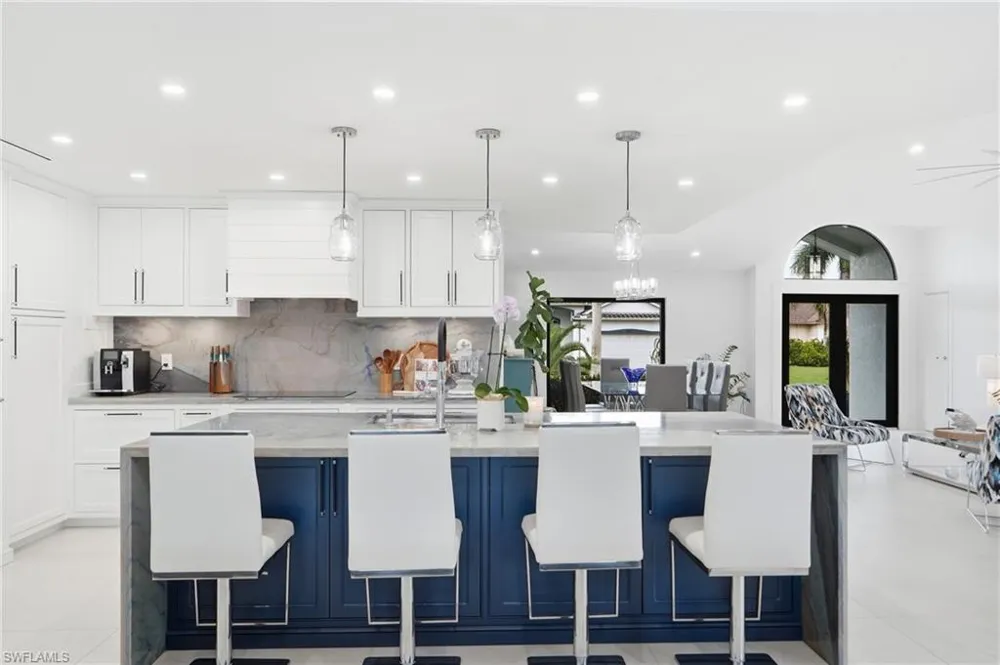 910 Beaver Court Marco Island, FL 34145