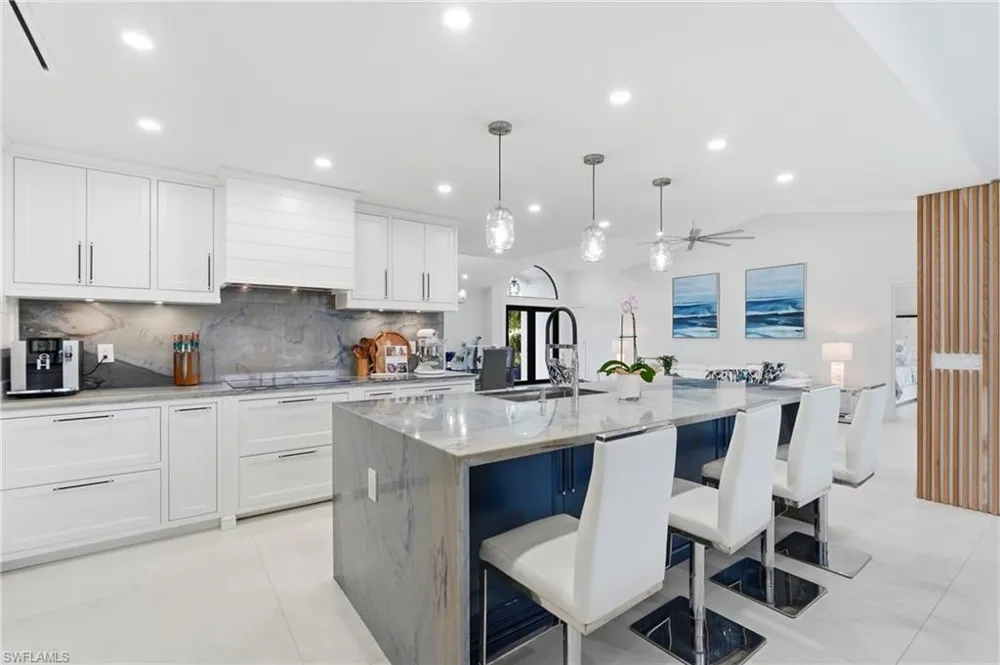 910 Beaver Court Marco Island, FL 34145