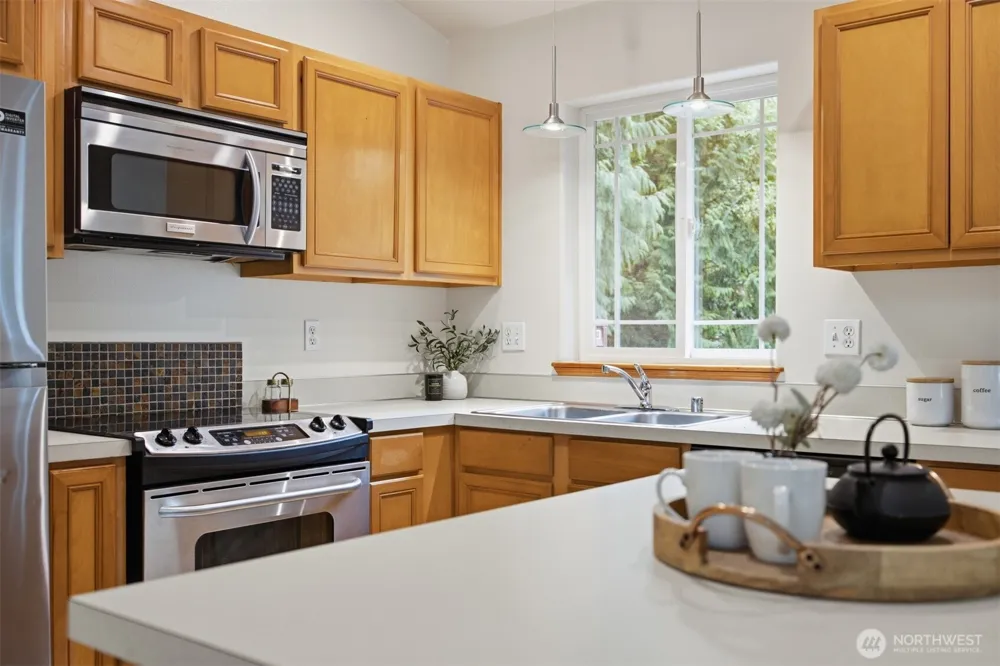 13 Rocky Ridge Drive Bellingham, WA 98229