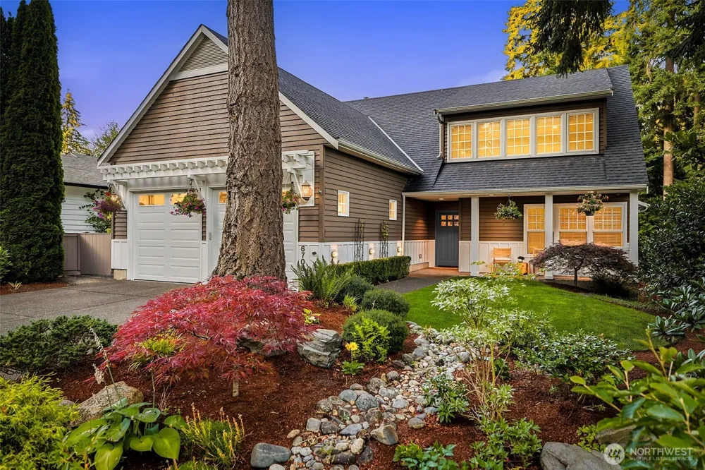6708 125th Avenue NE Kirkland, WA 98033
