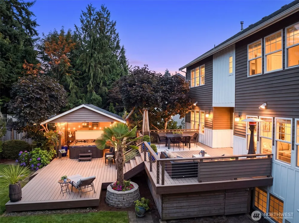 6708 125th Avenue NE Kirkland, WA 98033