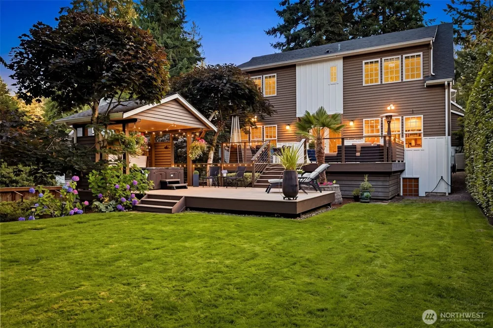 6708 125th Avenue NE Kirkland, WA 98033