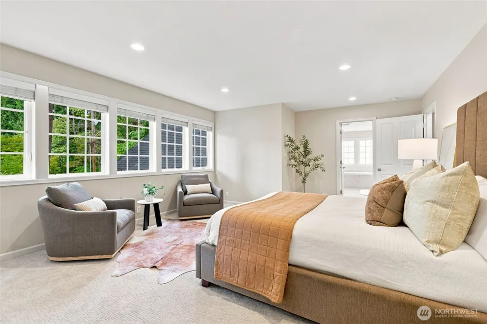 6708 125th Avenue NE Kirkland, WA 98033