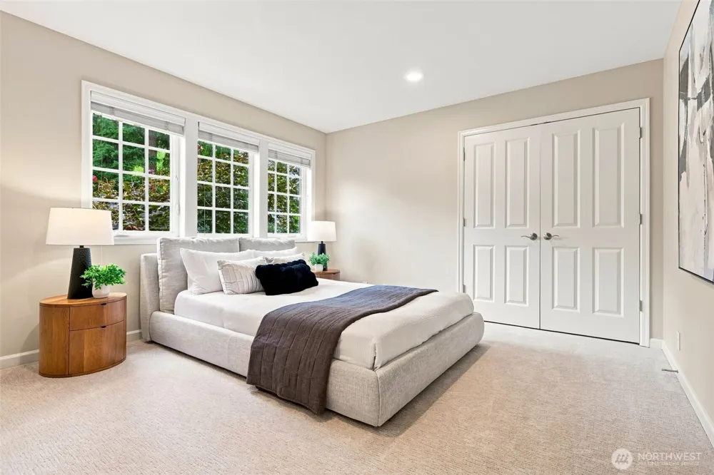 6708 125th Avenue NE Kirkland, WA 98033