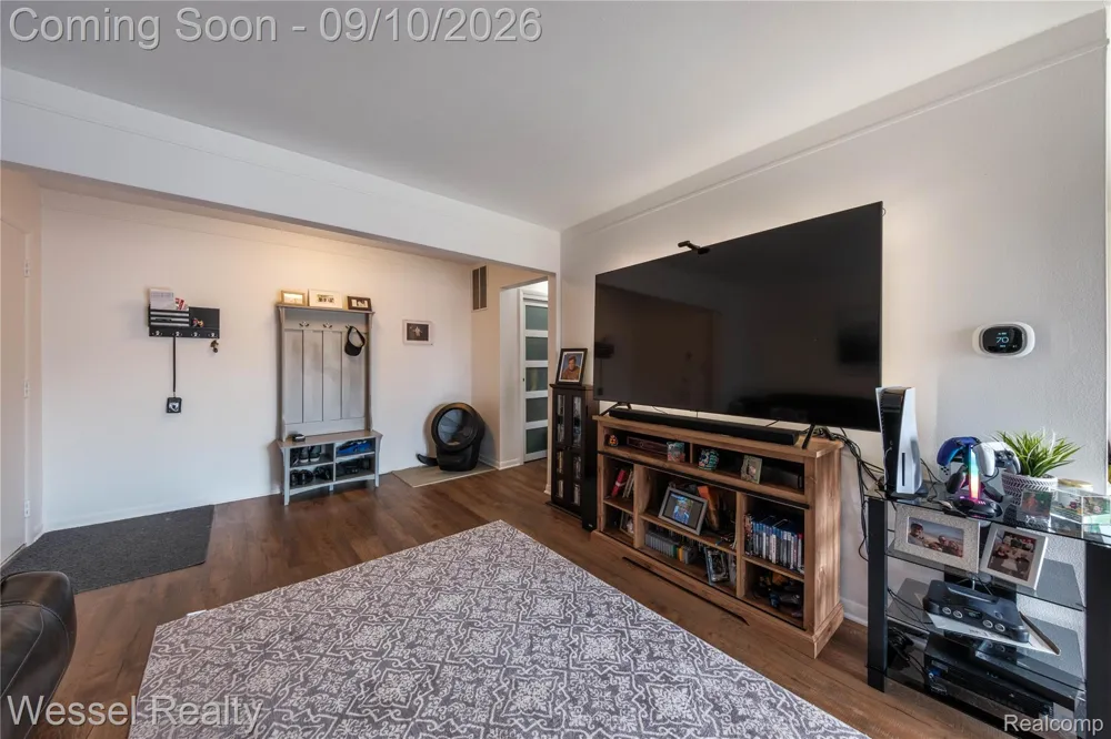 508 Fox Hills Drive #A7 Bloomfield Charter Township, MI 48304