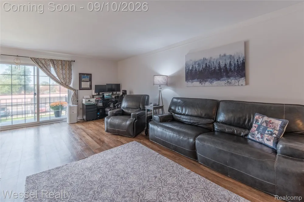508 Fox Hills Drive #A7 Bloomfield Charter Township, MI 48304