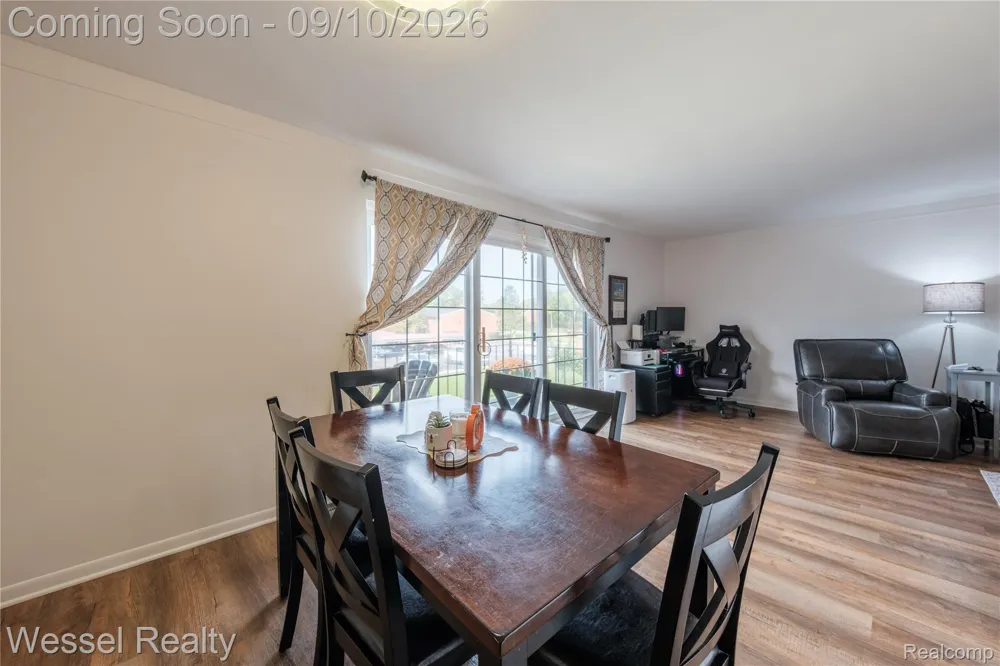 508 Fox Hills Drive #A7 Bloomfield Charter Township, MI 48304