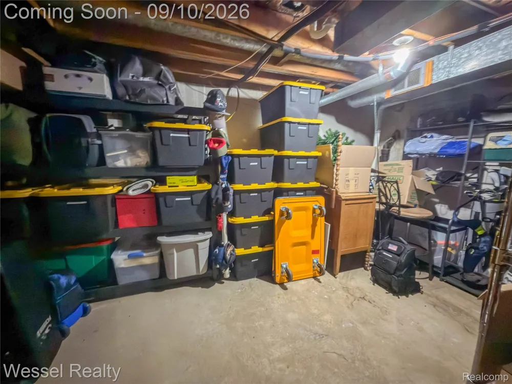 508 Fox Hills Drive #A7 Bloomfield Charter Township, MI 48304
