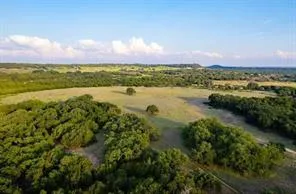 518 County Road 1403 Lometa, TX 76853