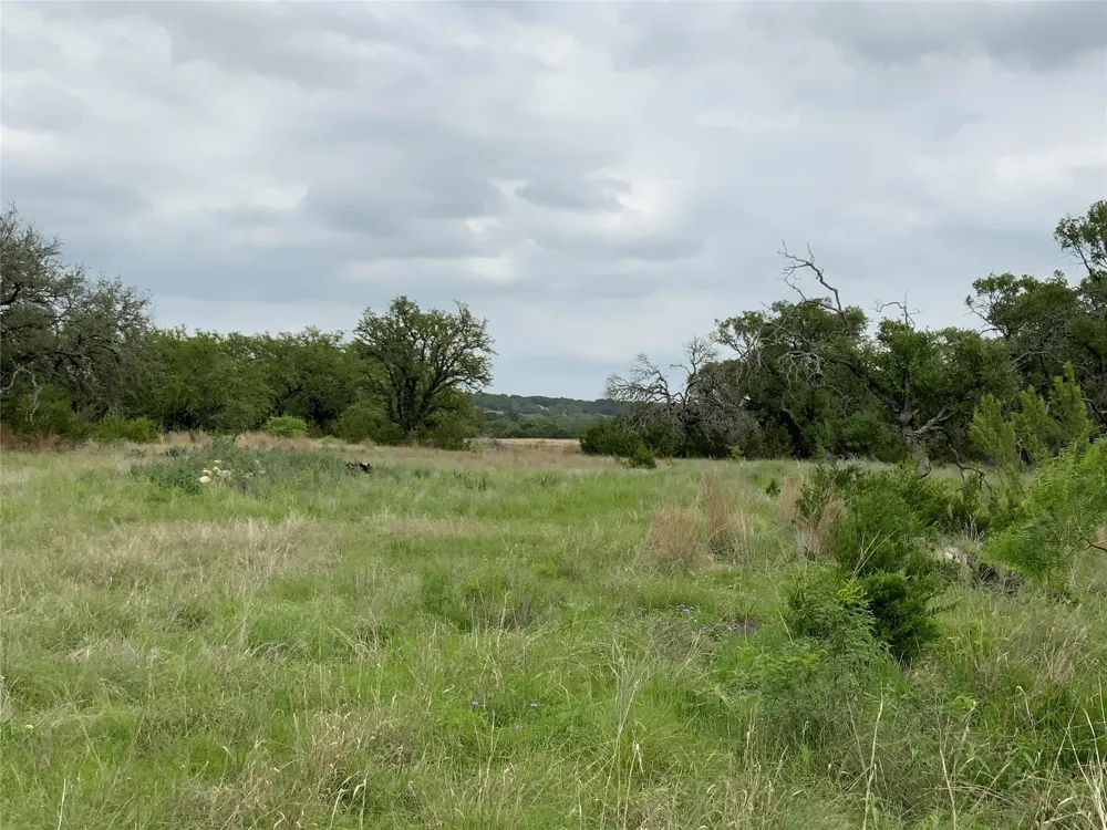 518 County Road 1403 Lometa, TX 76853