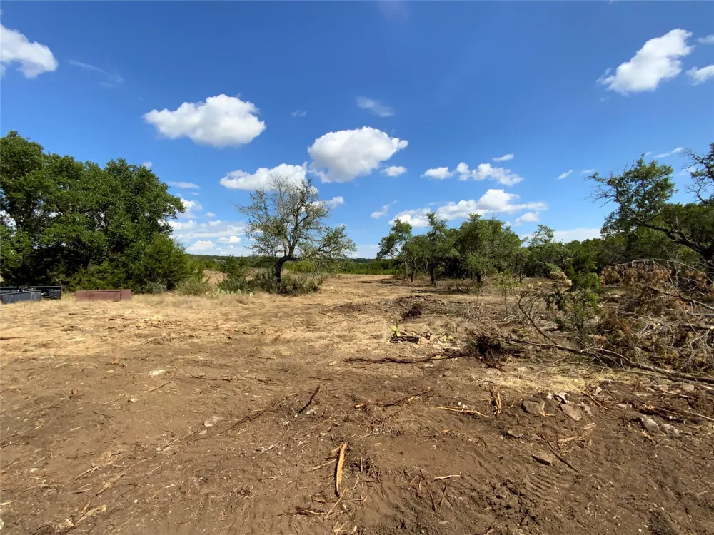 518 County Road 1403 Lometa, TX 76853