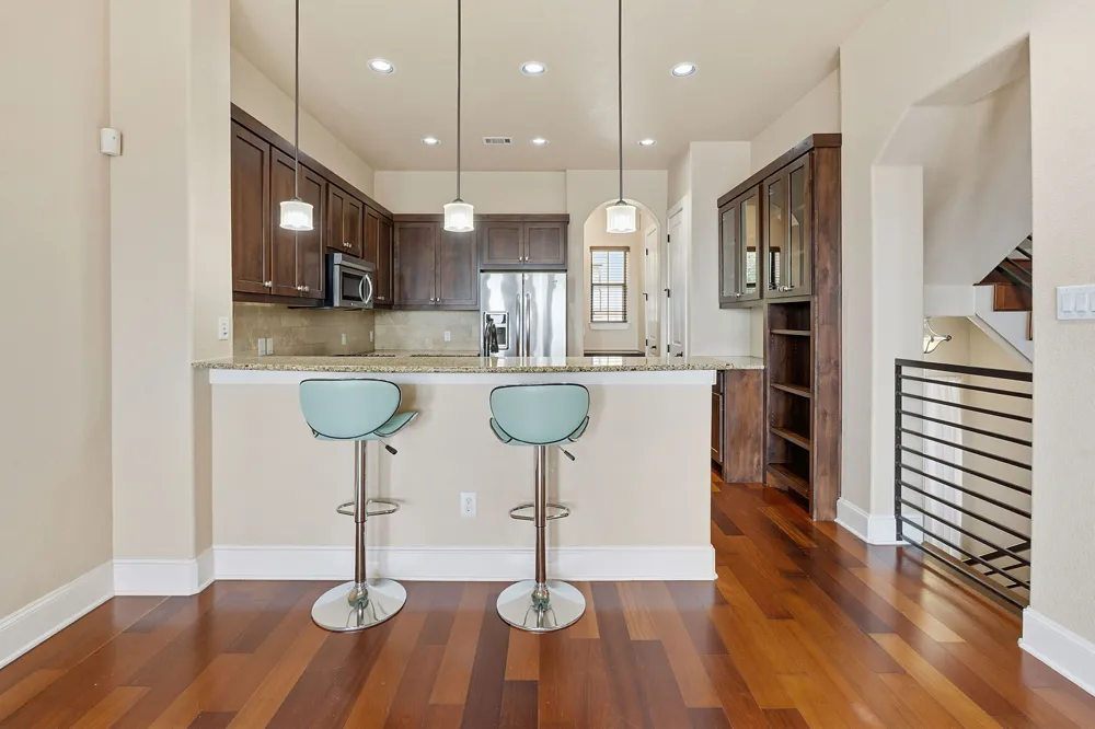 6533 E Hill Drive #5 Austin, TX 78731