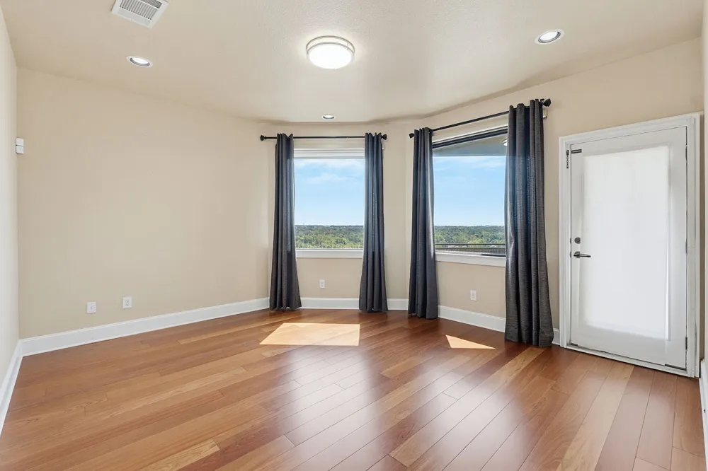 6533 E Hill Drive #5 Austin, TX 78731