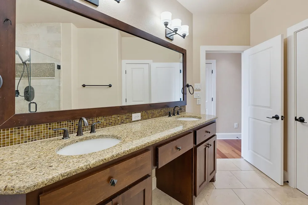 6533 E Hill Drive #5 Austin, TX 78731