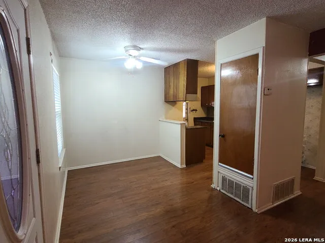 514 PARK GROVE DR San Antonio, TX 78227