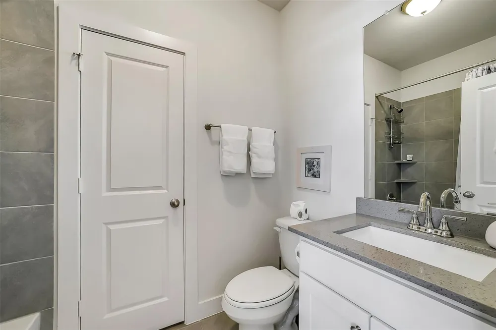 2009 Bauer Drive #C Houston, TX 77080