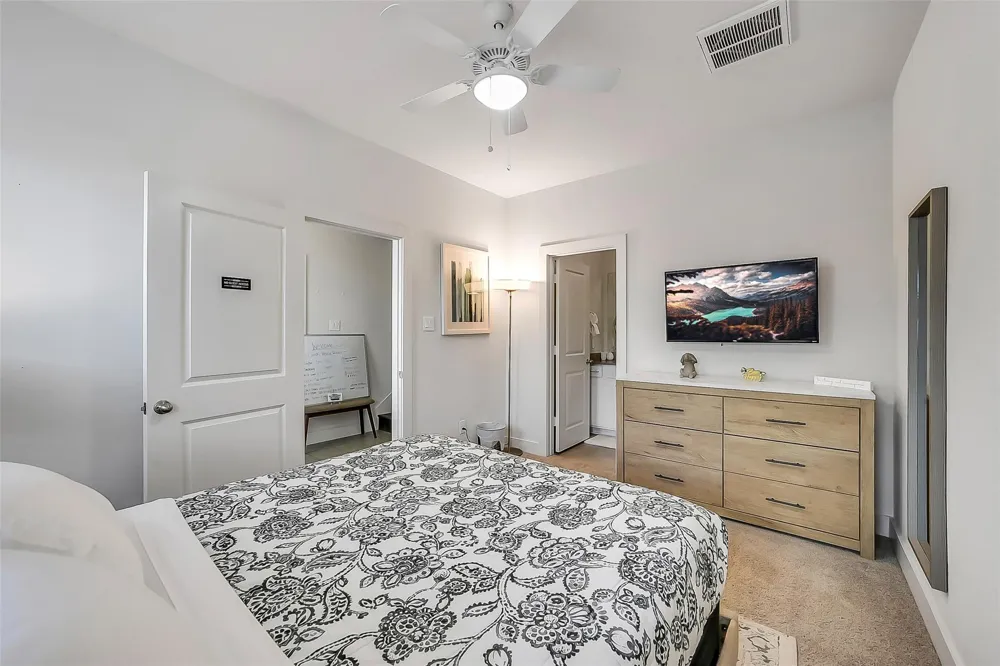 2009 Bauer Drive #C Houston, TX 77080