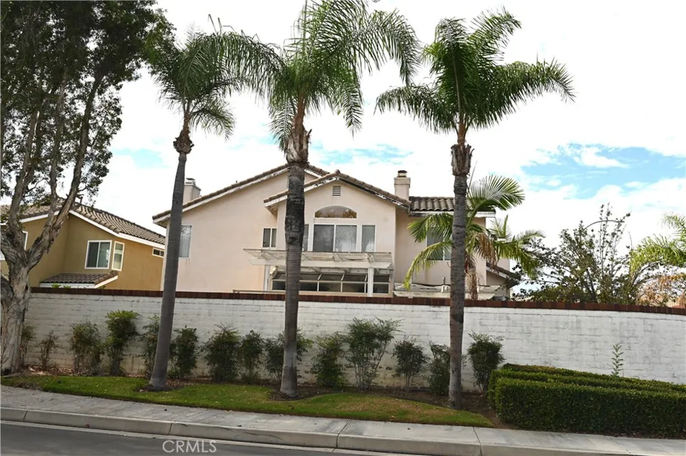 4742 Corsica Cypress, CA 90630