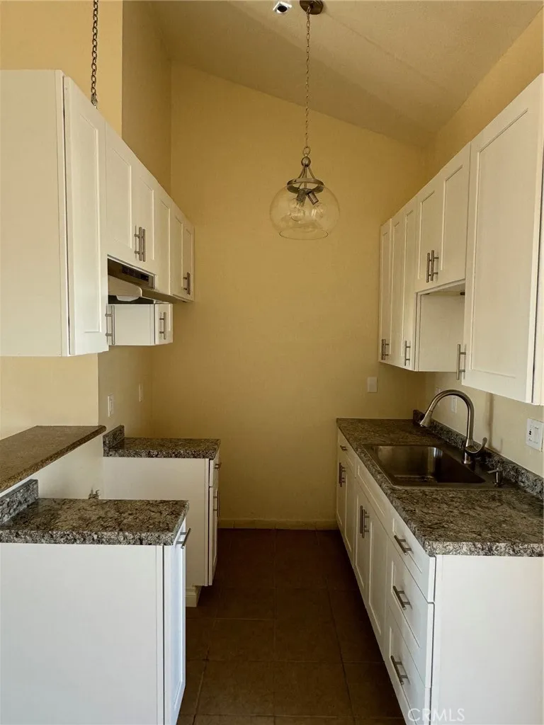 1025 Gaviota Avenue Long Beach, CA 90813