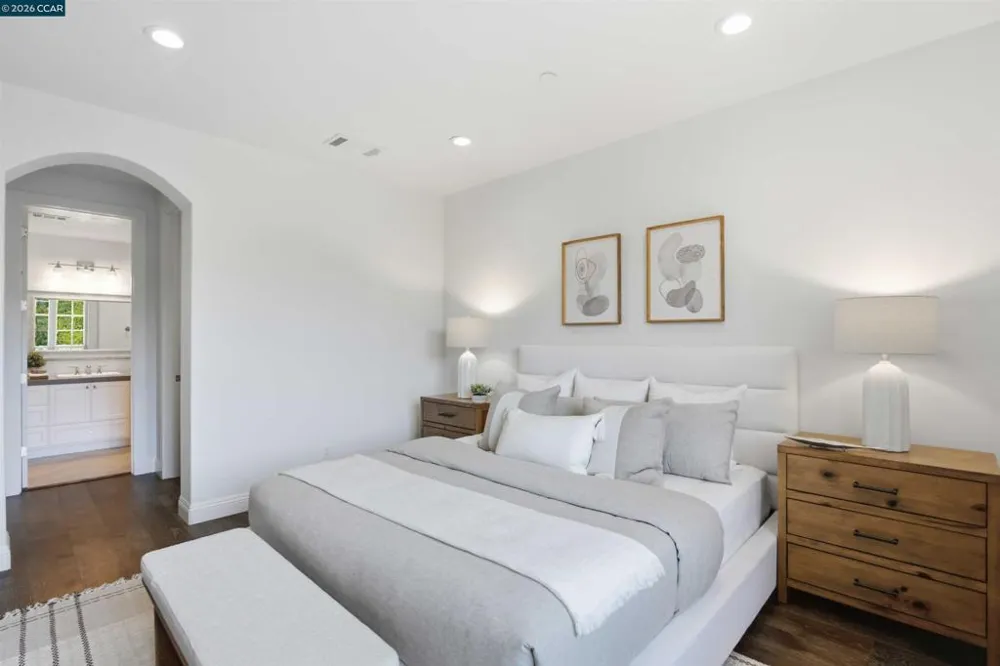 16 Rabble Rd Orinda, CA 94563