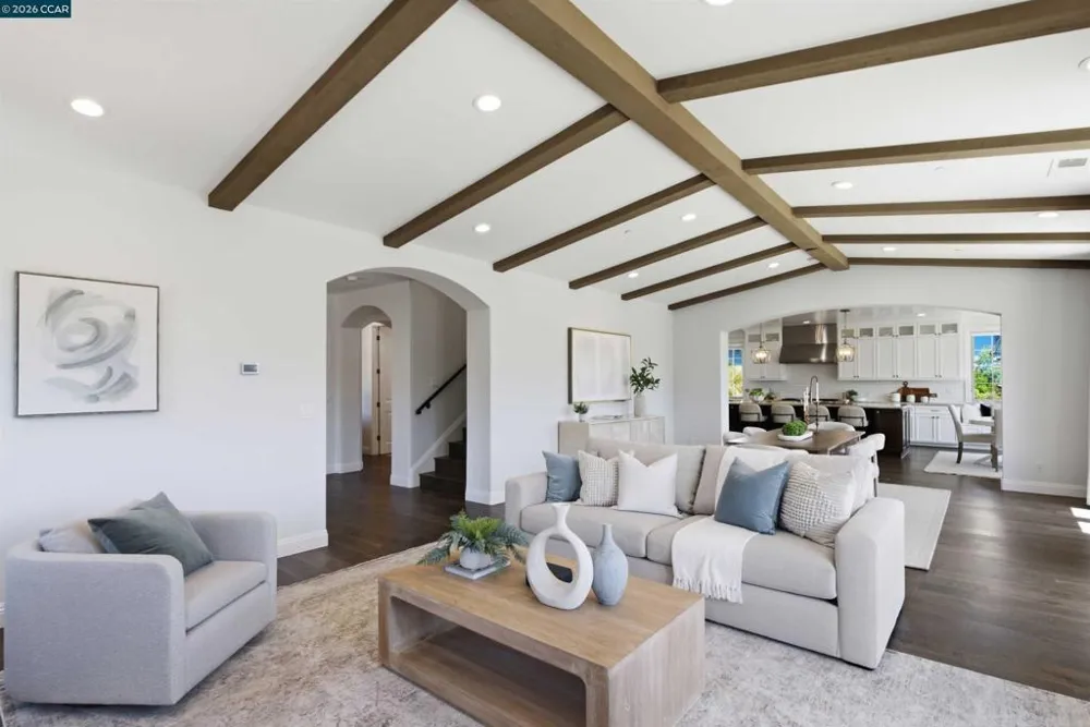 16 Rabble Rd Orinda, CA 94563