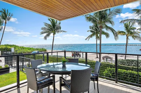 106 Inlet Way #105