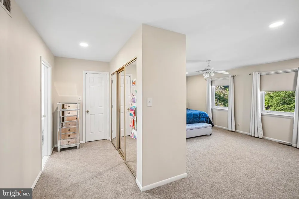 1415 STARLING LANE Cherry Hill, NJ 08003