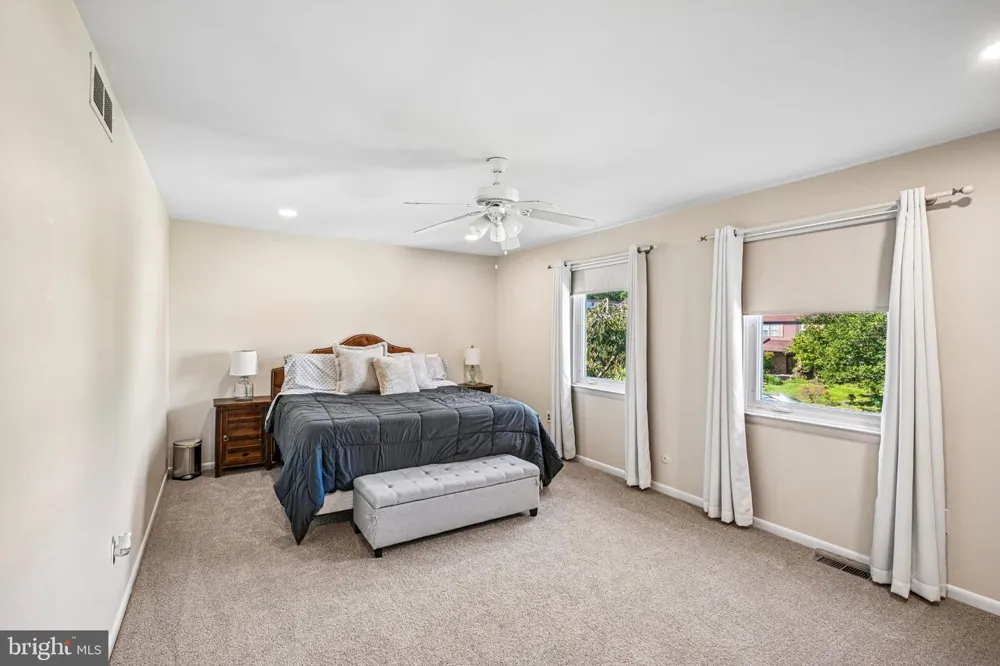 1415 STARLING LANE Cherry Hill, NJ 08003