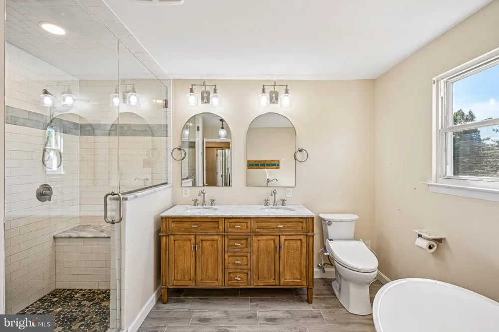 1415 STARLING LANE Cherry Hill, NJ 08003