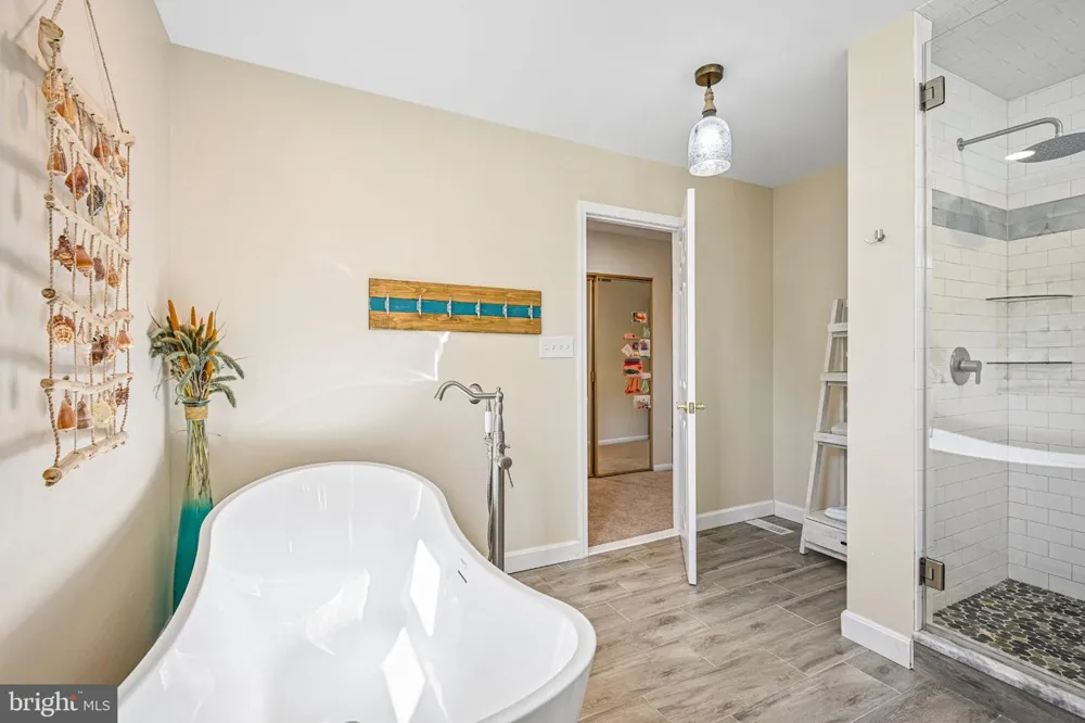 1415 STARLING LANE Cherry Hill, NJ 08003