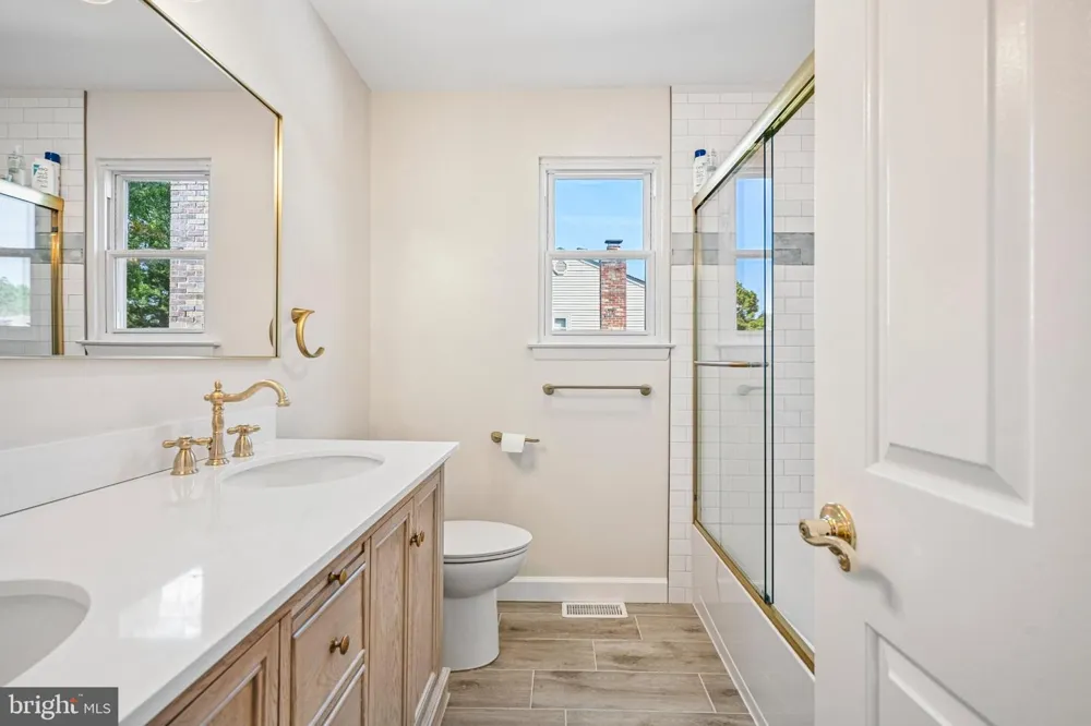 1415 STARLING LANE Cherry Hill, NJ 08003