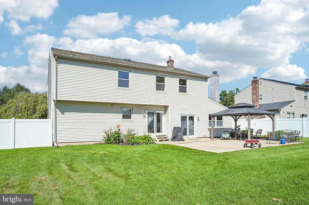 1415 STARLING LANE Cherry Hill, NJ 08003