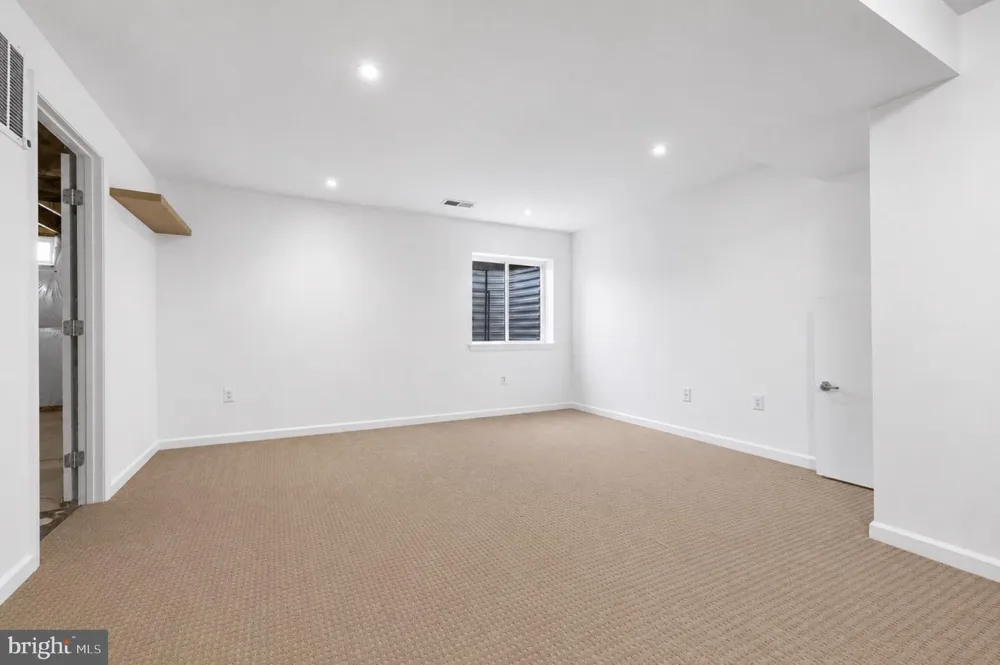 9448 ALLOWAY DRIVE Hagerstown, MD 21740