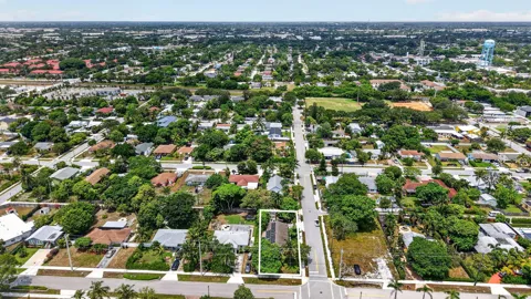 310 SE 8TH STREET