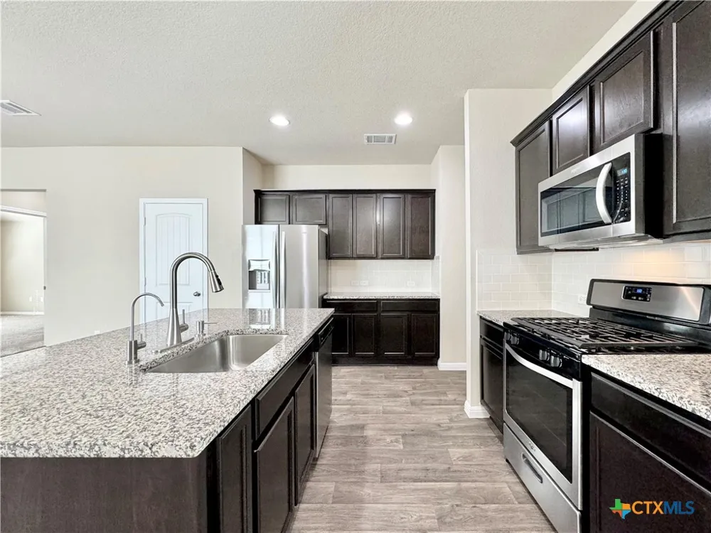 224 Yoakum Street Leander, TX 78641