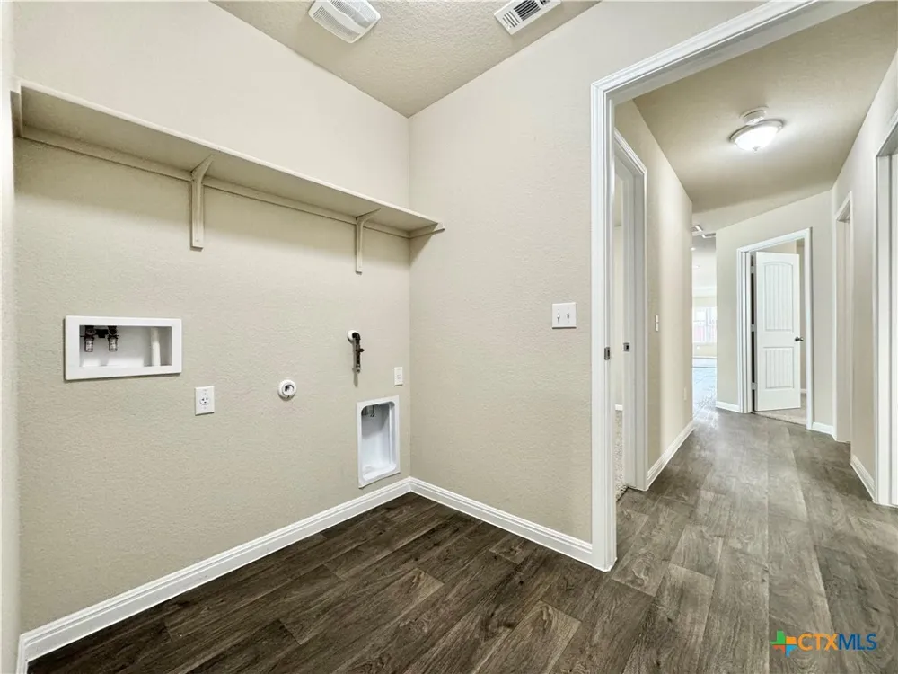 224 Yoakum Street Leander, TX 78641