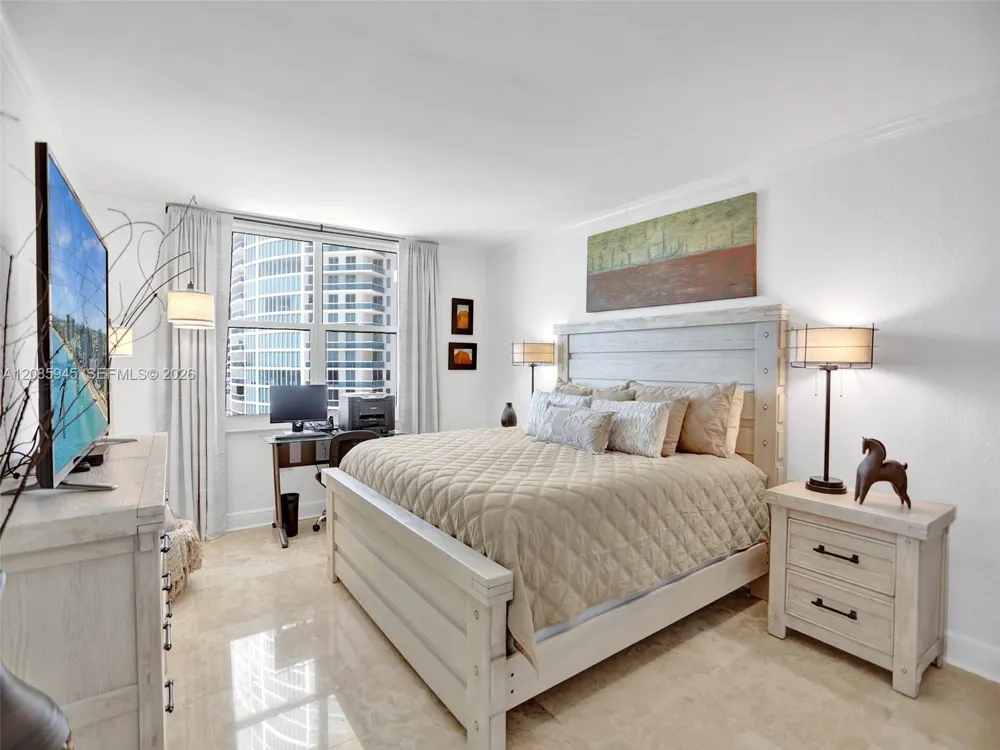 2501 S Ocean Dr #1511 (available Dec 1) Hollywood, FL 33019
