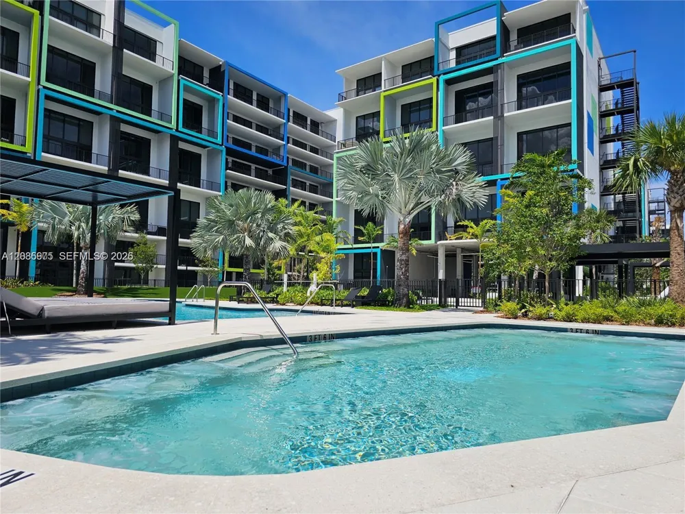 4400 Sunrise Blvd #L2-A Plantation, FL 33317