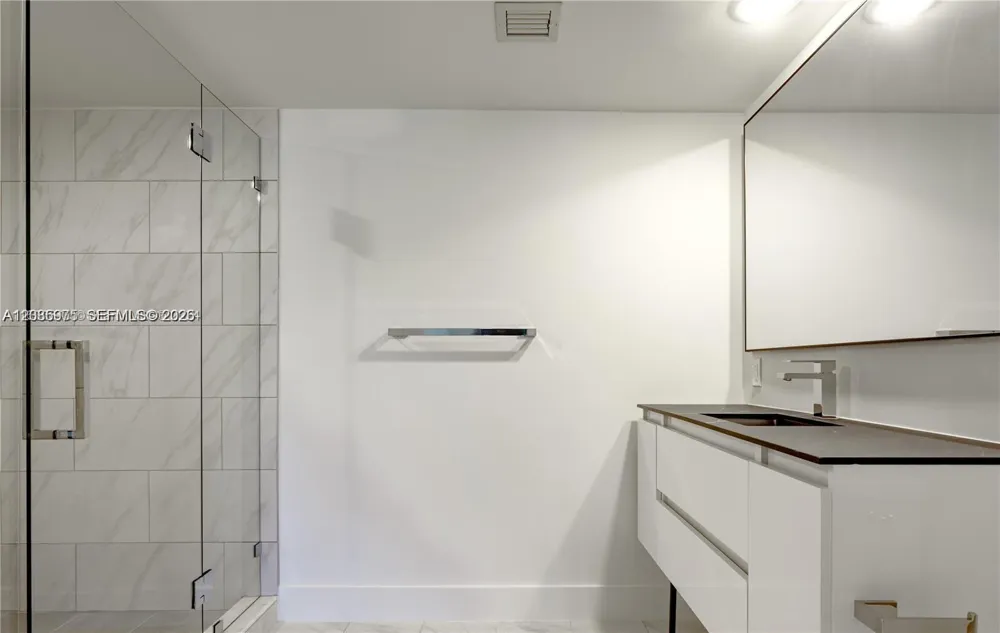 4400 Sunrise Blvd #L2-A Plantation, FL 33317